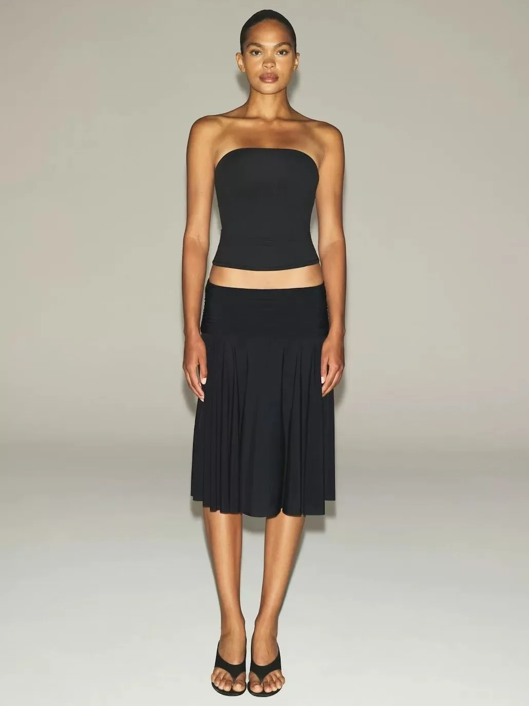 

Ким новая плиссированная женская юбка с высокой талией длиной выше колена