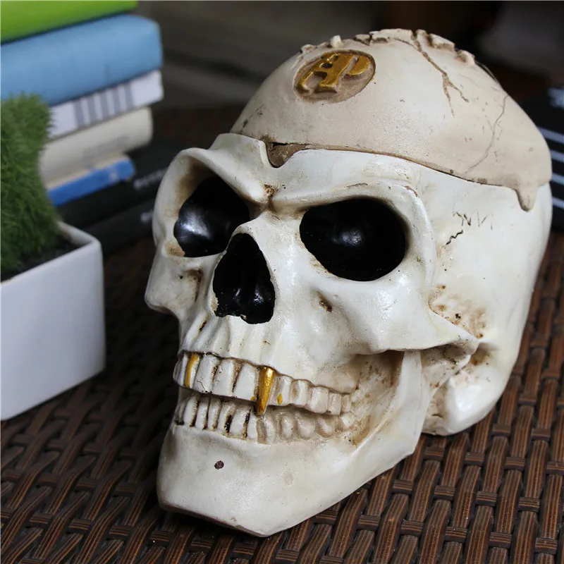 New Creative Ashtrays With Lid Human Skull Shape Desktop Ashtray Resin Skull Ash Tray for Smoking Office Home Decoration