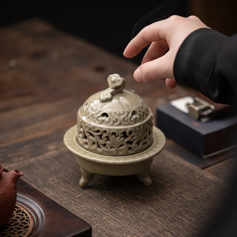 Celadon plate ceramics, Ruyi antique incense burner