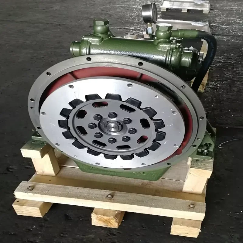 Original New Marine Gearbox for Boats and Ship Industries with Helical Gearing Arrangement