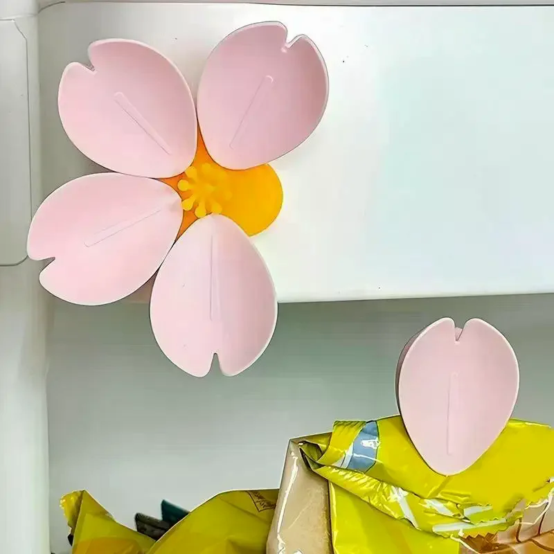 1/2pcs Cherry Blossom Magnetic Fridge Magnet Seal Clip, Petal Sealing Magnetic Fridge Sticker, Snack Clip, Flower Decoration
