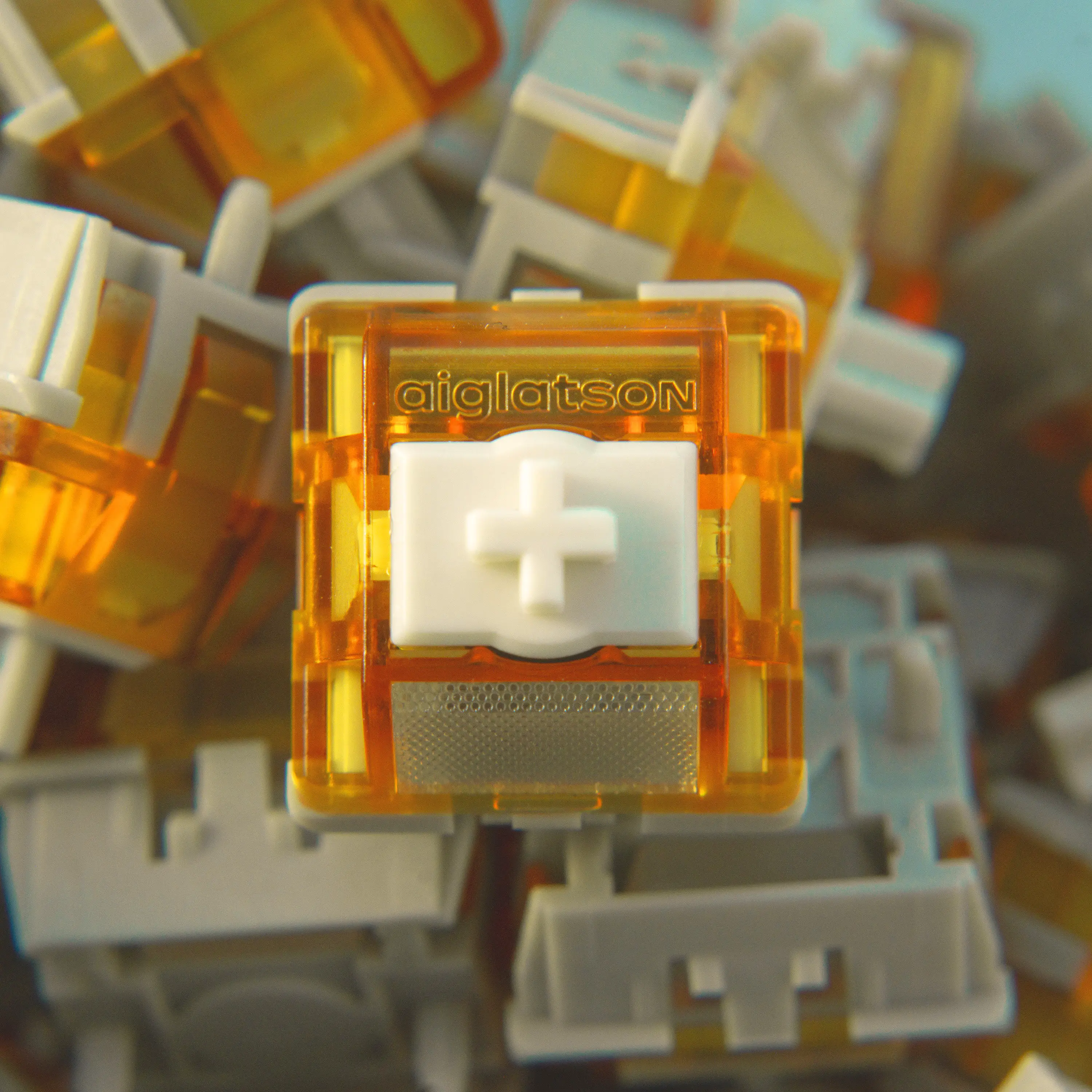 HMX × Aiglatson Hall Effect Keyboard Switch Radiant HE Switch 0.01 accuracy