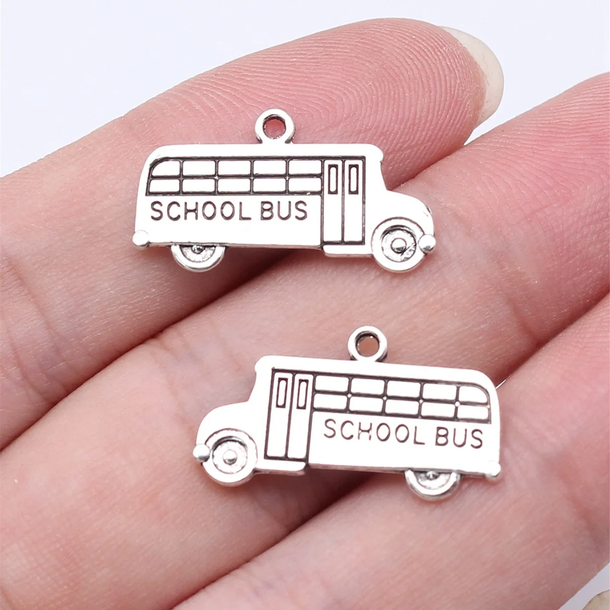 WYSIWYG 10pcs 23x13mm Antique Silver Color School Bus Charms Pendant For DIY Jewelry Making Handmade Jewelry Craft Findings