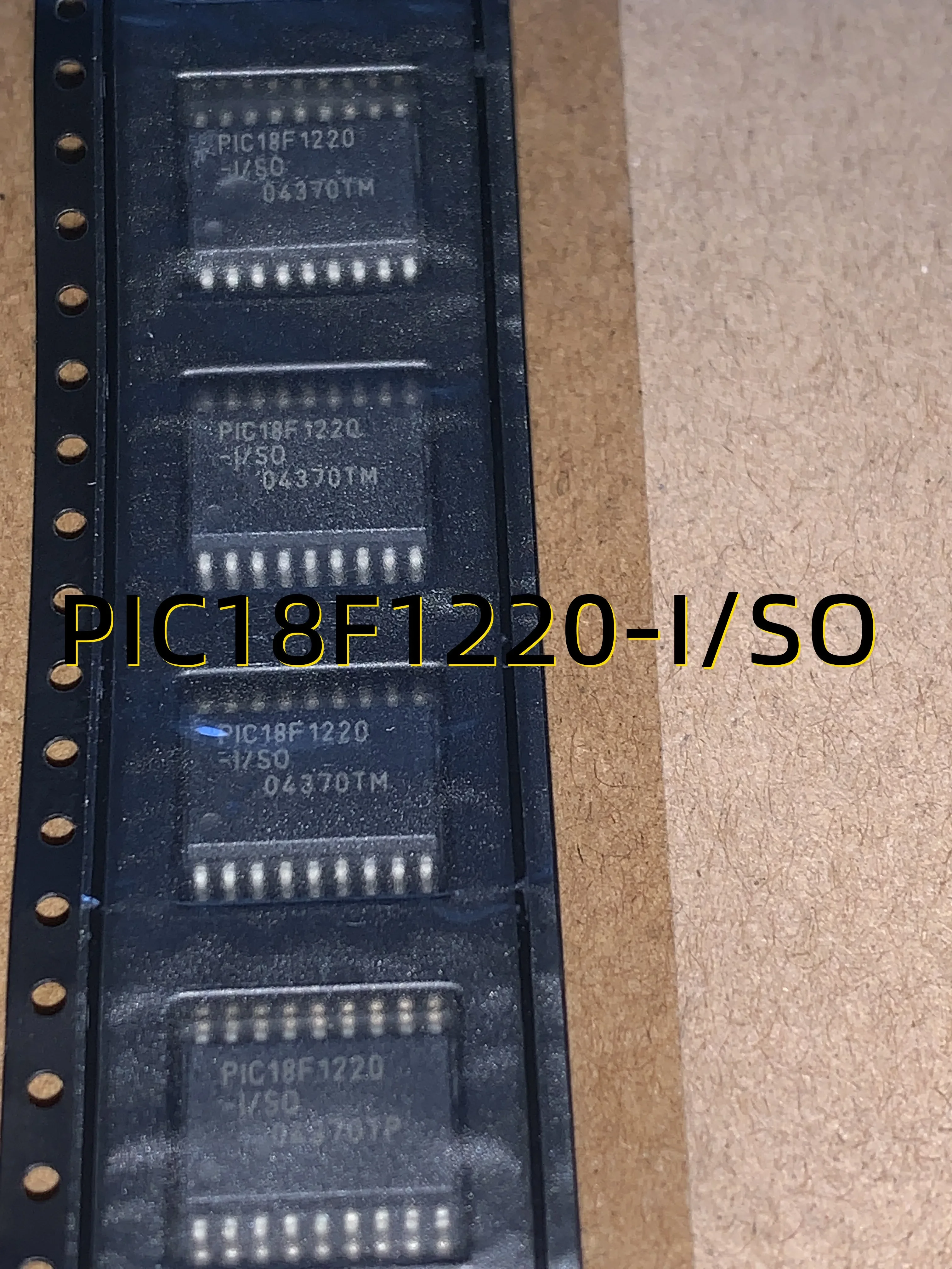 PIC18F1220-I/SO 04+ СОП18