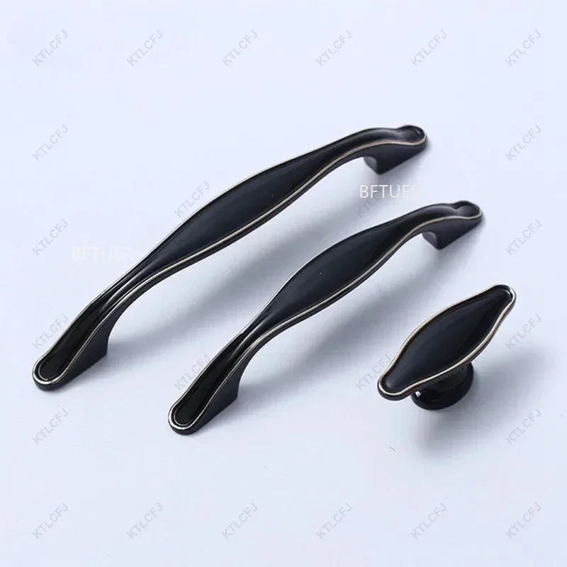 Modern and Minimalist European Style Handles North European and American Style Cabinet Doors Drawers Wardrobes Cabinet Handles