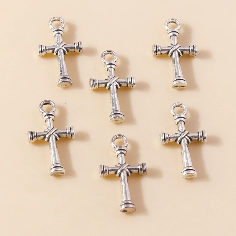 Leslie 30 Stück Antik-Silberfarbene Metall-Jesus-Kreuz-Anhänger für DIY-Schmuckherstellung, Armbänder, Halsketten – Detail 7
