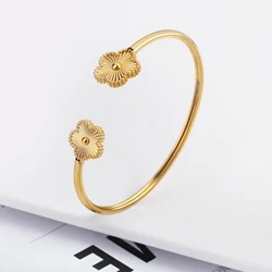 Women's New Design High-Quality Metal Plum Blossom Five Leaf Flower Bracelet With Adjustable Opening Stainless Steel Clover