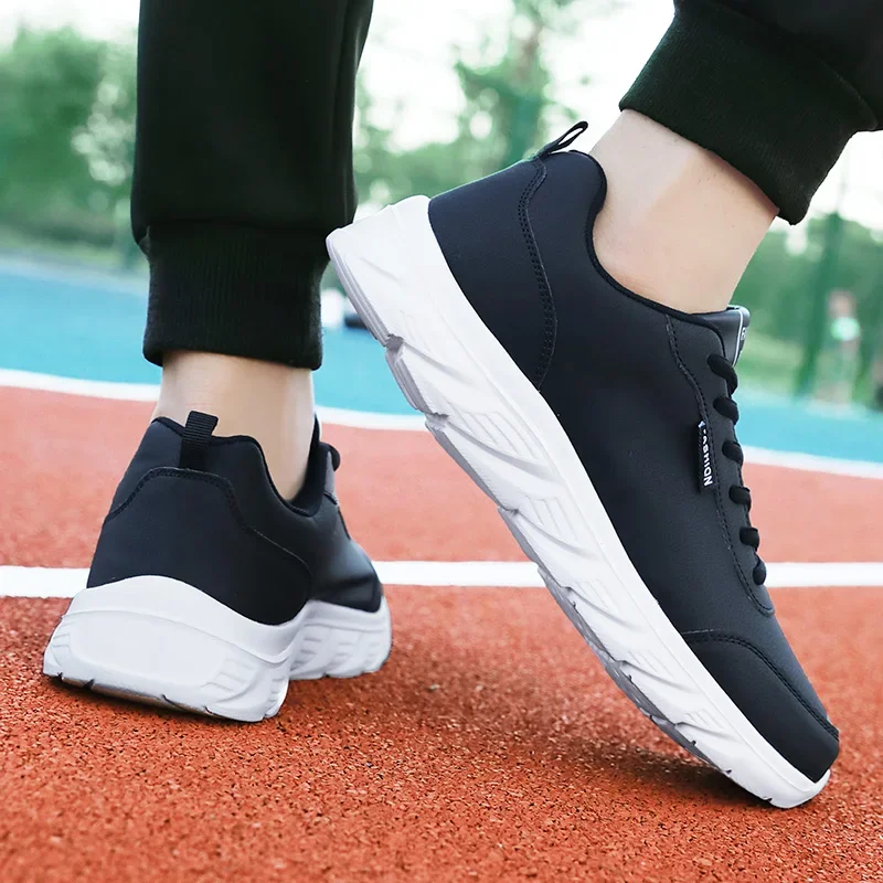 Men's Running Shoes Black PU Upper Flat and Comfortable Walking Shoes Lightweight and Wide Footed Casual Sports Leather Shoes