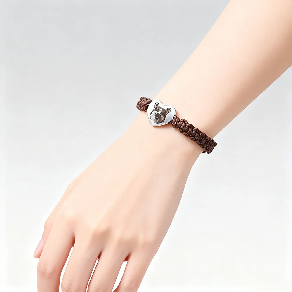 

Customized Pet Photo Portrait Heart Plate Adjustable Braided Bracelet Stainless Steel Personalized Engraved Bracelet Jewelry