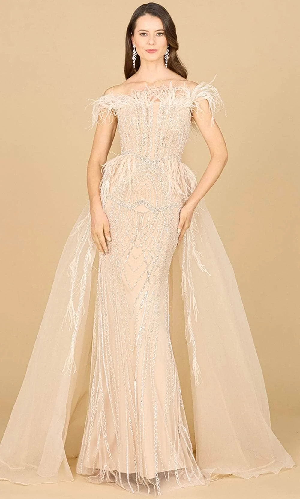 Customized Luxury Mermaid Boat Neck Evening Dresses Chest Feathers Full-Body Sequins Beads Watteau Train Formal Prom Dresses