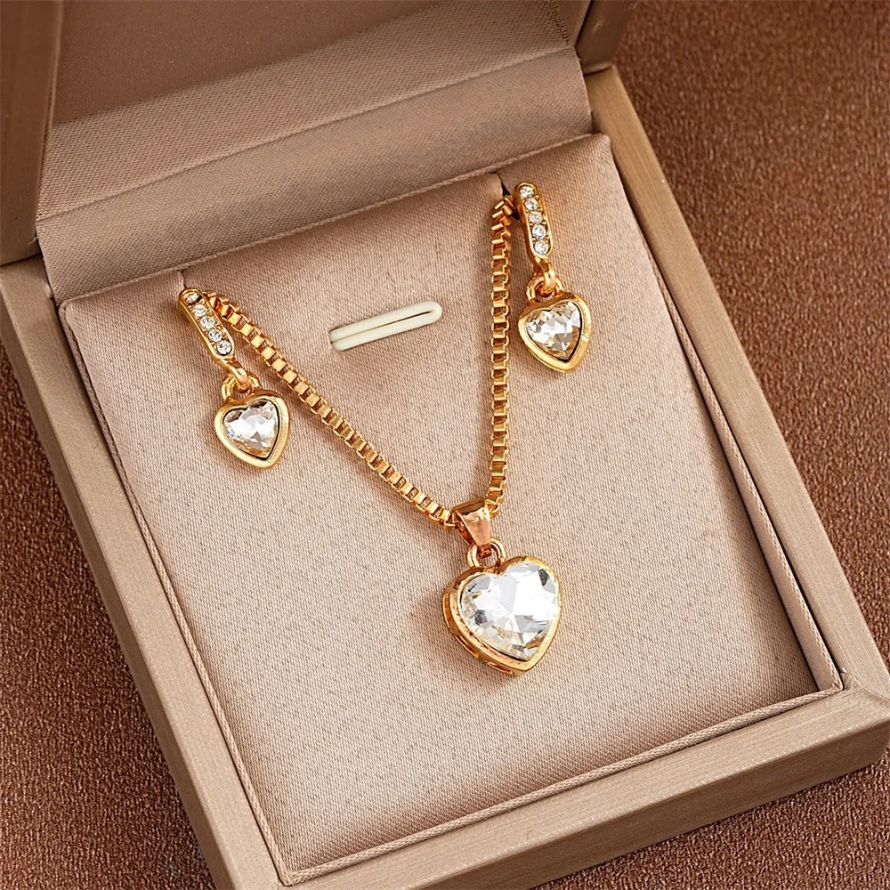 Heart Pendant Jewelry Set