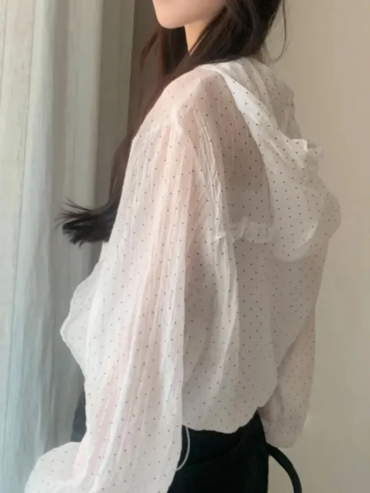เสื้อคลุมกันแดดมีฮู้ดลายจุดบางป้องกันริ้วรอยผู้หญิงฤดูร้อนใหม่สเลอเนกประสงค์เสื้อแขนยาว
