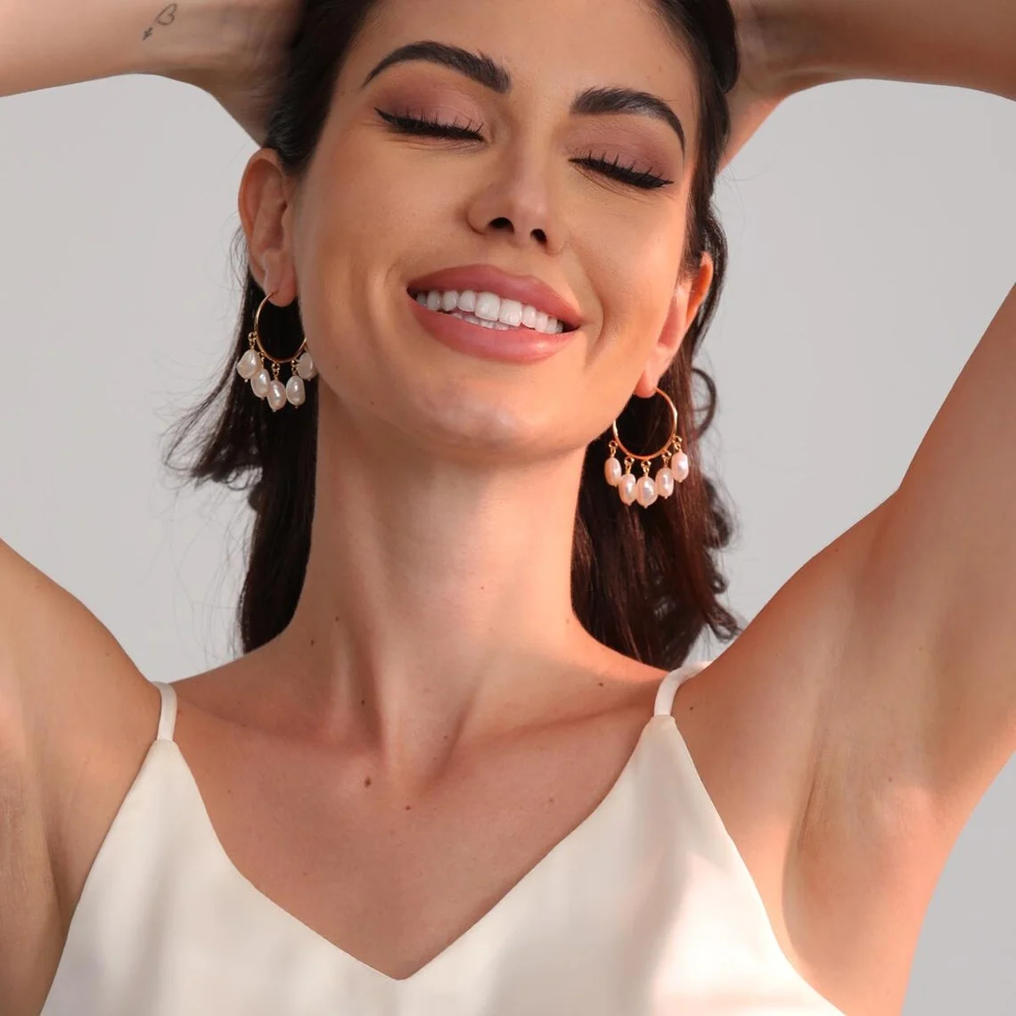 

Hengsheng 6-7mm Baroque Freshwater Pearl Earrings for Women Fashion Pearl Hoop Earrings Jewelry Gift 2025 New Arrivals