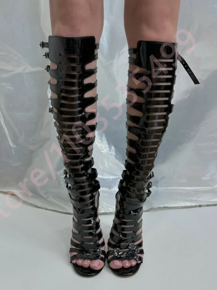 

Черные пикантные женские римские сапоги из лакированной кожи с открытой пряжкой на ремне, подиумные туфли на шпильке, летние модные повседневные сандалии для вечеринок