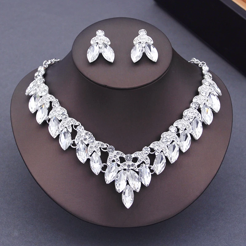 Luxury Red Crystal Choker Necklace Earrings Set Rhinestone Bridal Jewelry Sets Women Bride Wedding Party Costume Bijoux Femme