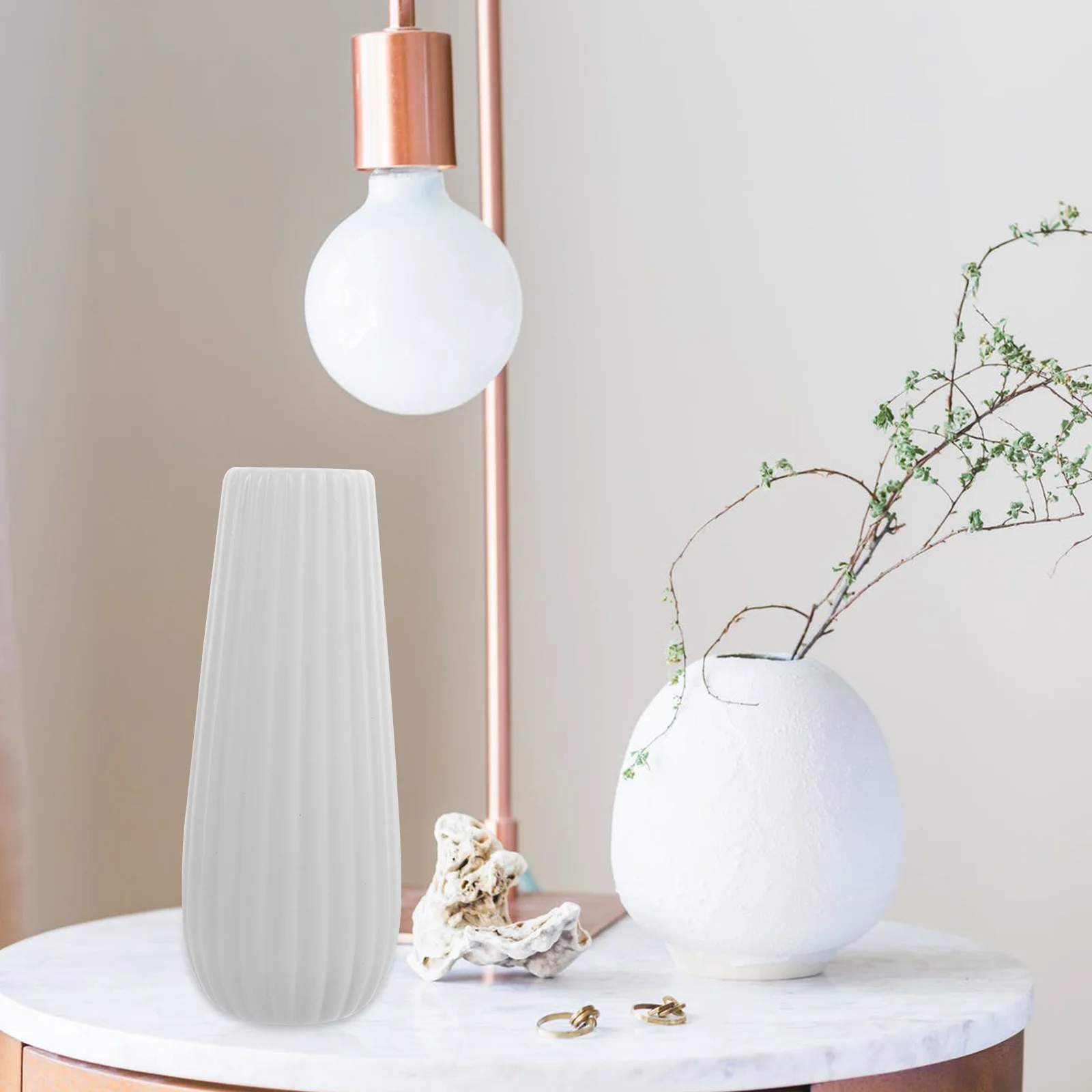 

Creative Ceramic Flower Vase Frosted Finish Decorative Vase for Home Hotel Cafe Floral Arrangement Display Craft Ornament