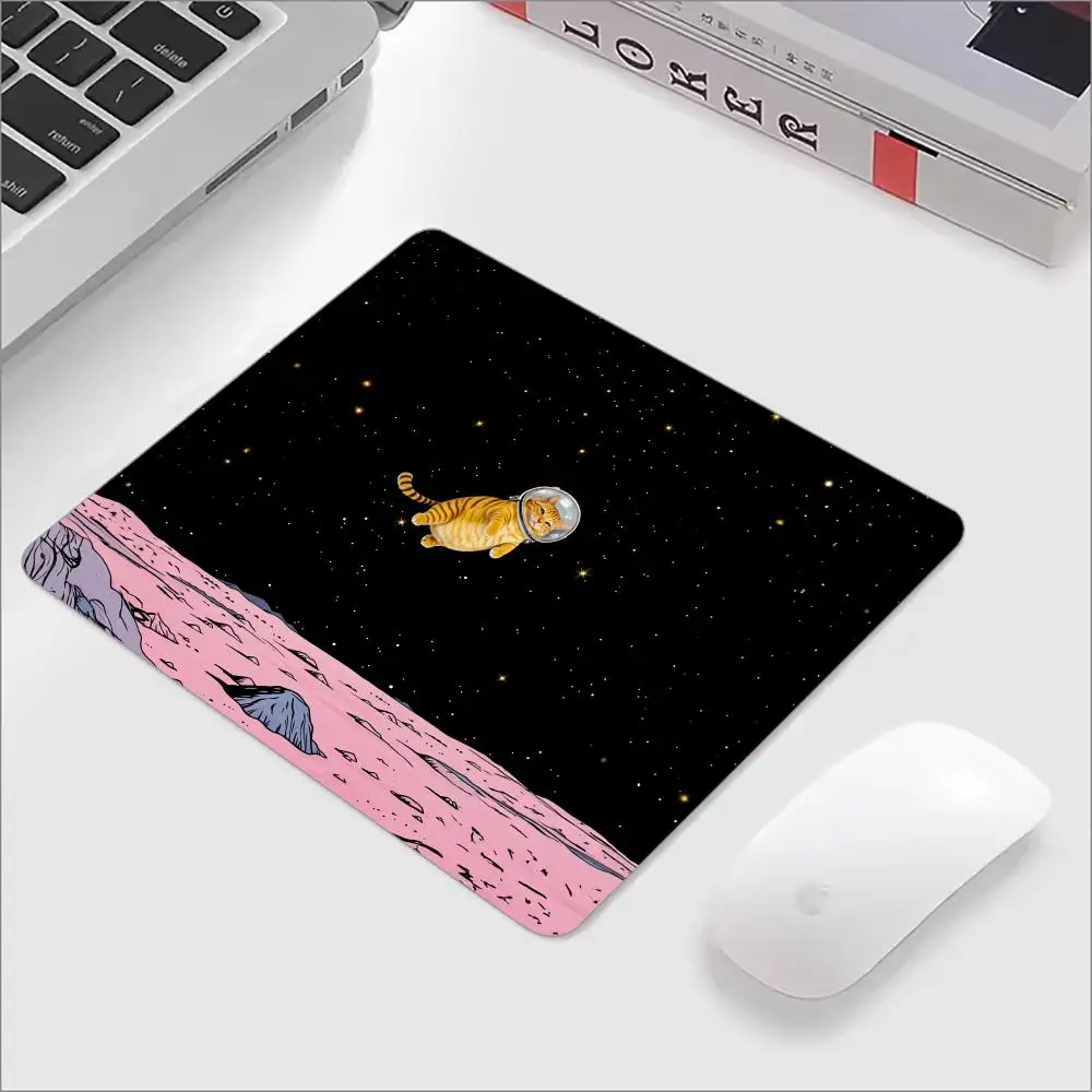 Cute Space Cat Mouse Pad Small Game Computer Accessories Anti-Slip Stitched Edge Desk Pads Square Home Gamer Keyboard Mousepad