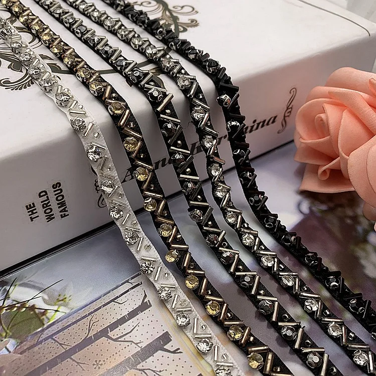 

Hand-sewn Beaded Lace Water-drilled Pearl Lace Clothing Collar Bag Decoration DIY Accessories