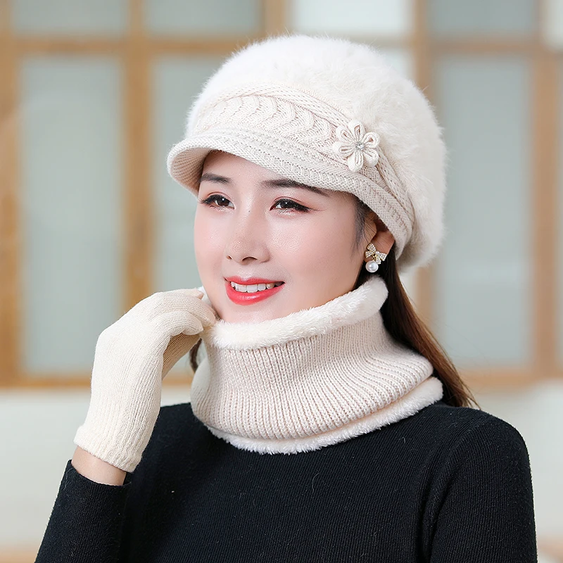 New Winter Hat Plus Velvet Thick Windproof Knitted Hat Scarf Set For Women Fashion Flowers Rabbit Fur Knitted Berets Ladies Gift