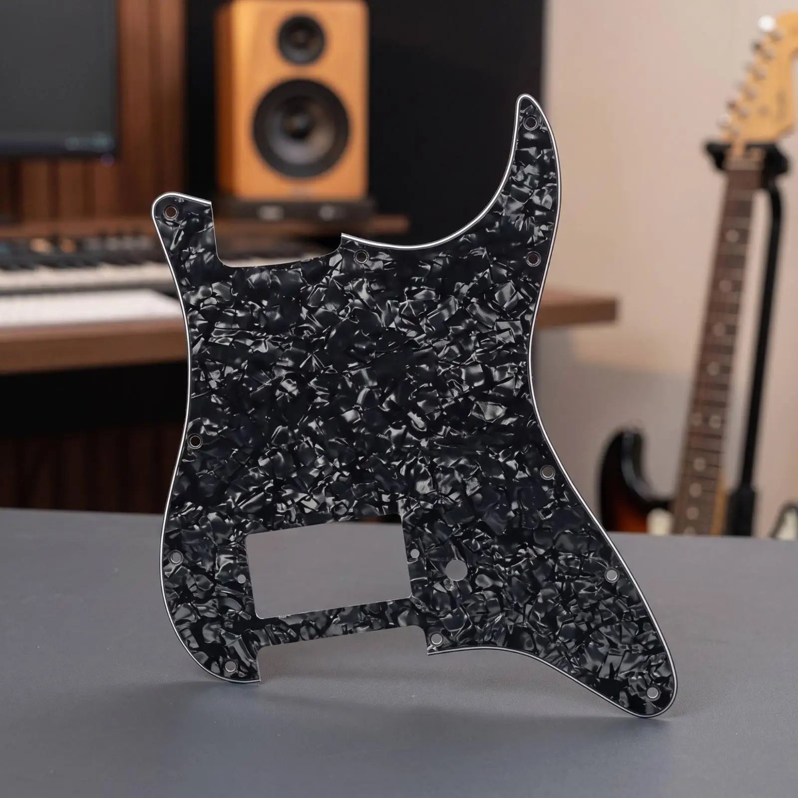 Guitar Pickguard Scratchplate Protector Industrial Guard for Electric Guitar Body Glossy Marbled Pearl