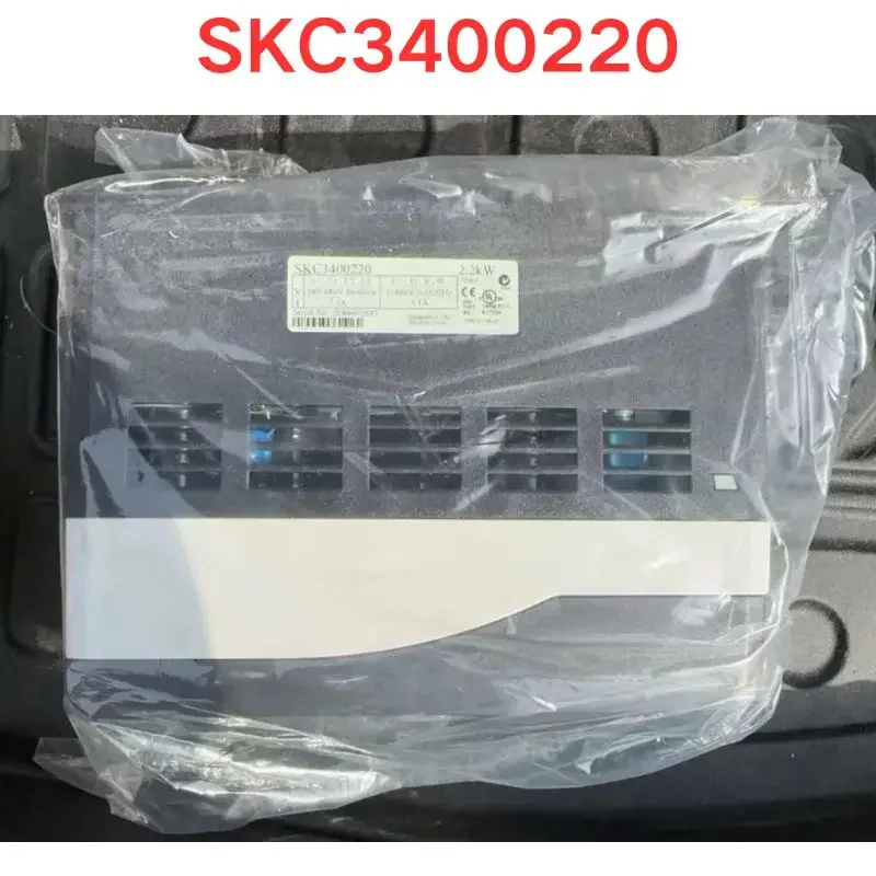 Brand New Original SKC3400220 Frequency converters 2.2KW