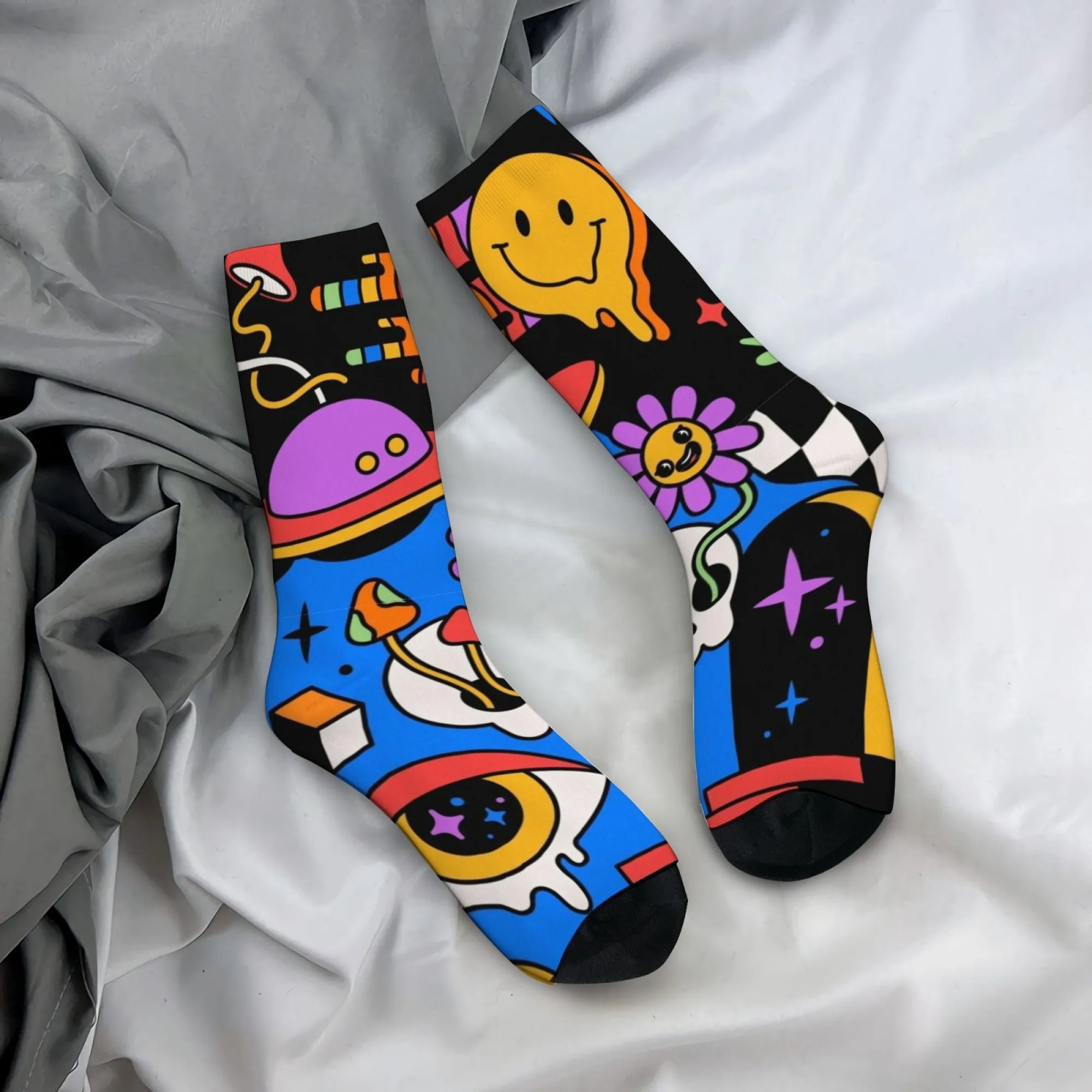 

Y2K Psychedelic Cartoon Style All-over Print Men's Mid-calf Socks Non-slip Breathable Retro Harajuku Style Street Fashion Socks