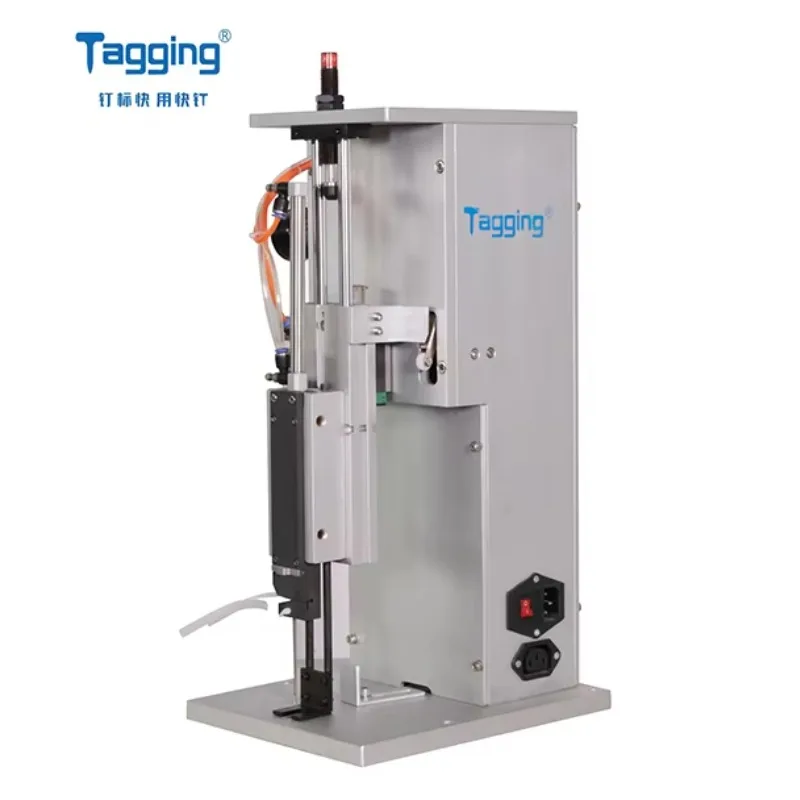 Pneumatic Tagging Machines For White Socks, Cycling Socks,thickness From 5 Mm To 30 Mm