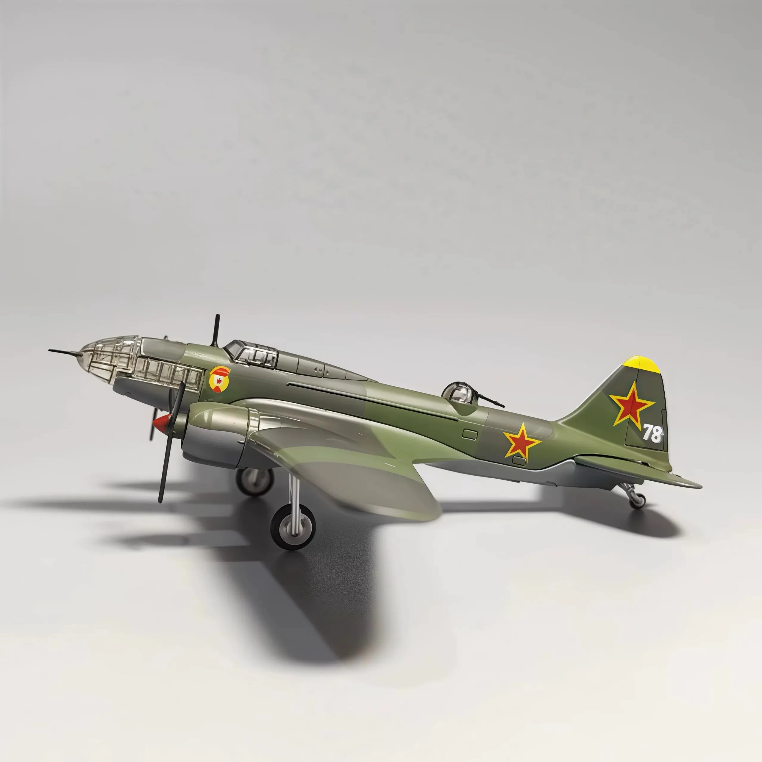 Diecast 1/144 Soviet Il-4 Bomber Fighter Simulation Alloy Airplane Models Finished Static Aircraft Collectible Home Decoration