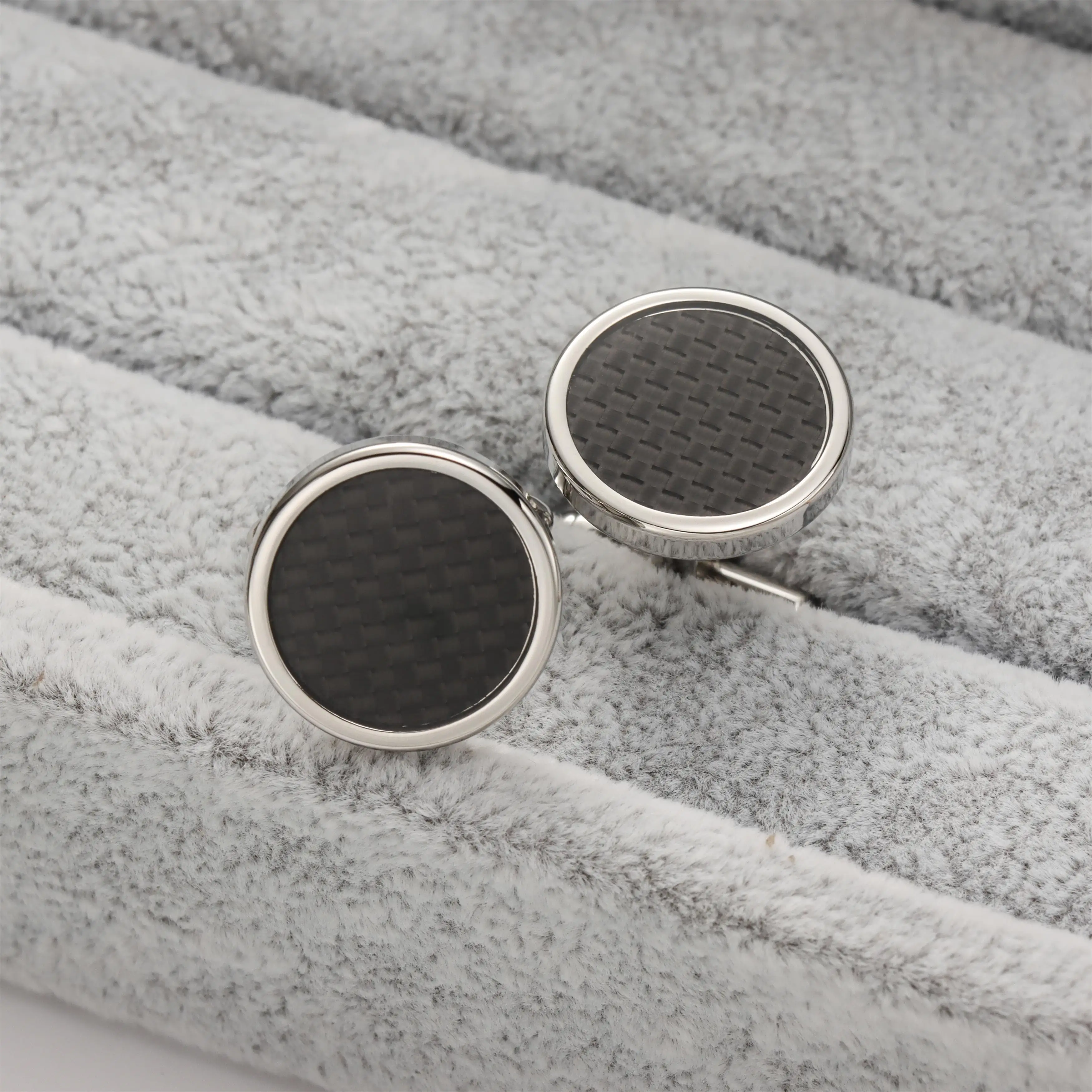 Mens Cufflinks and Tuxedo Studs Set in Gift Box(Round Carbon Fiber),Men Fashion&High Quality Tuxedo Shirt Jewelry or Accessories