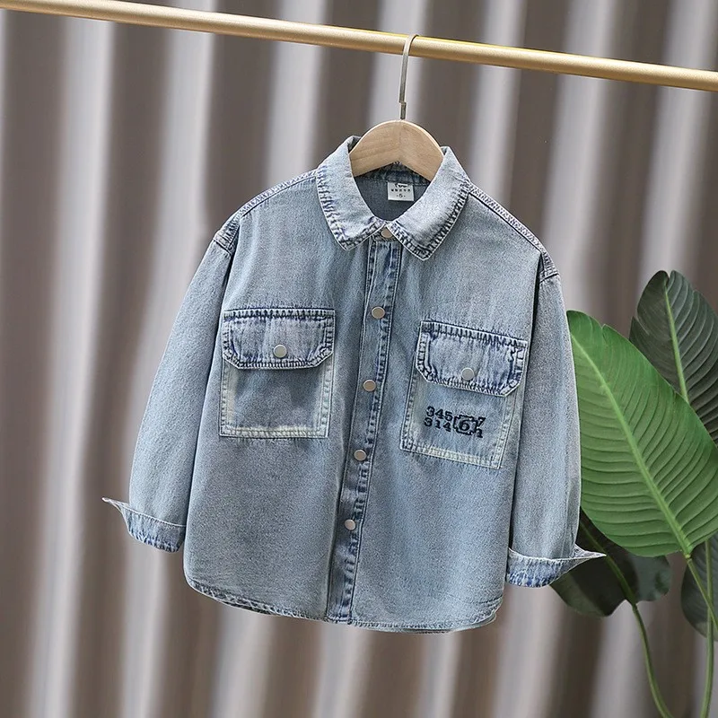 سترة أطفال أولادي y2k من قماش الدنيم موضة كورية للأطفال ملابس هيب هوب كلاسيكية مطرزة بحروف جينز معطف علوي سميك للأطفال