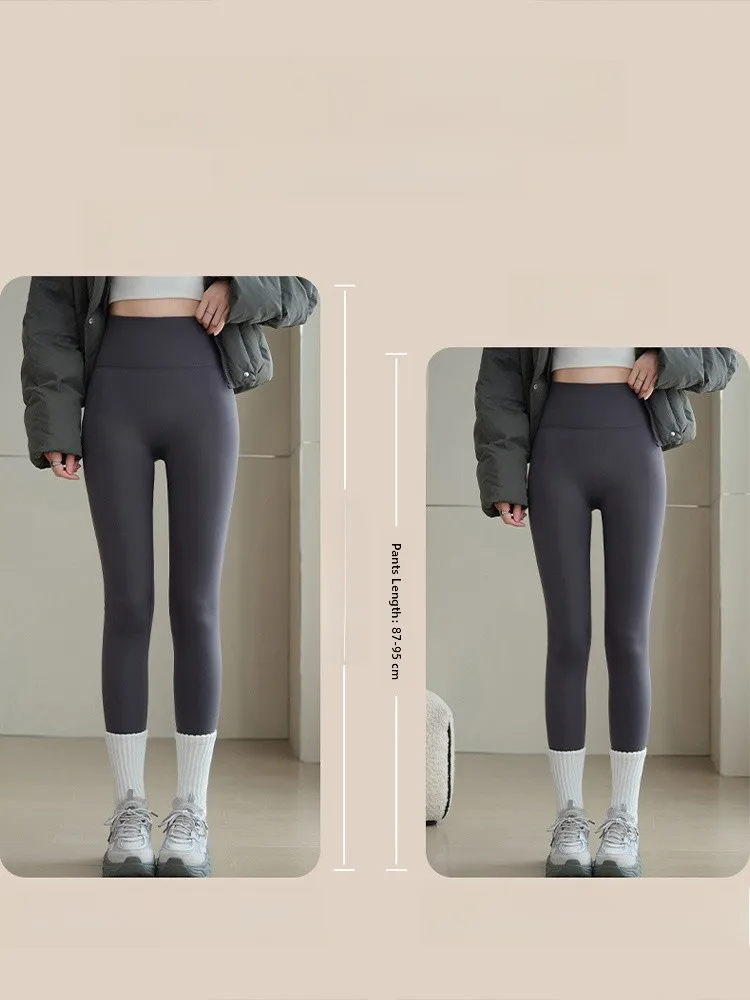 กางเกงโยคะเอวสูงบุซับในสำหรับผู้หญิง รุ่นใหม่สำหรับฤดูใบไม้ร่วงและฤดูหนาว กางเกงหนังเทียม ยืดหยุ่นสูง
