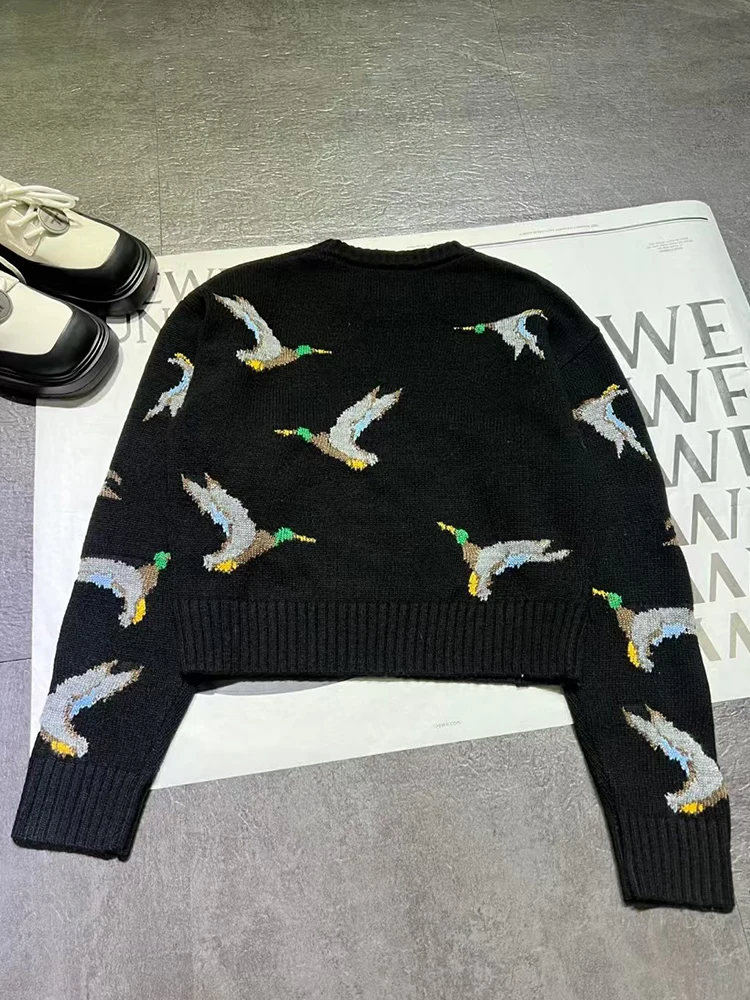 Autumn/Winter 2024 women's new retro bird pattern wool pullover fashion everything with Christmas straight sweater