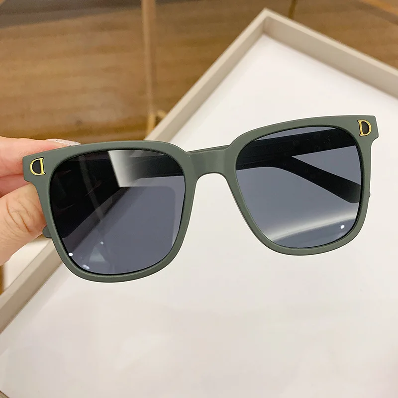 Children sunglasses 2023 fashion square kids Sunglasses boy girl Square goggles Baby travel glasses 6 colors optional UV400