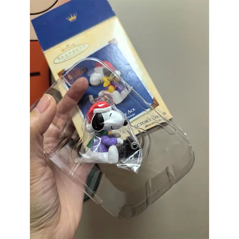 سنوبي شجرة عيد الميلاد زخرفة الكرتون kawaii سطح المكتب زخرفة ديكور المنزل مكتب زخرفة الأطفال هدية عيد ميلاد