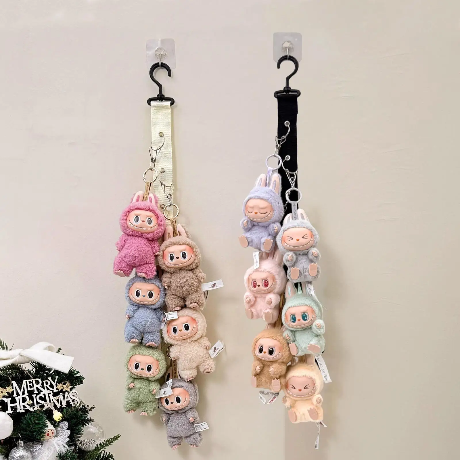 

Hanging Organizer for Dolls, Stuffed Animal Storage Holder with Clips for Door