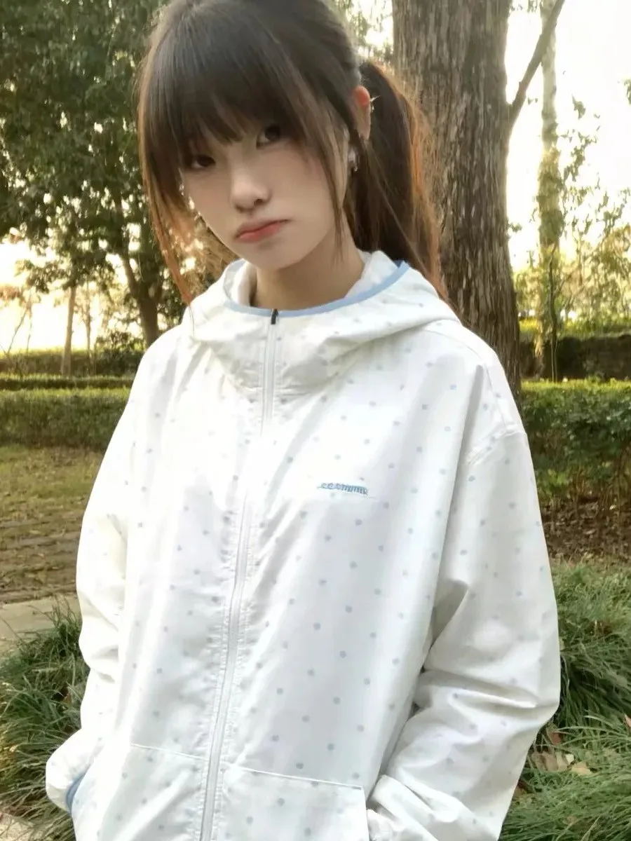 2026 New Korean Style Casual Light Weight Breathable Women's Summer Hat Sun Protection Clothing Long Sleeve Zipper Coat