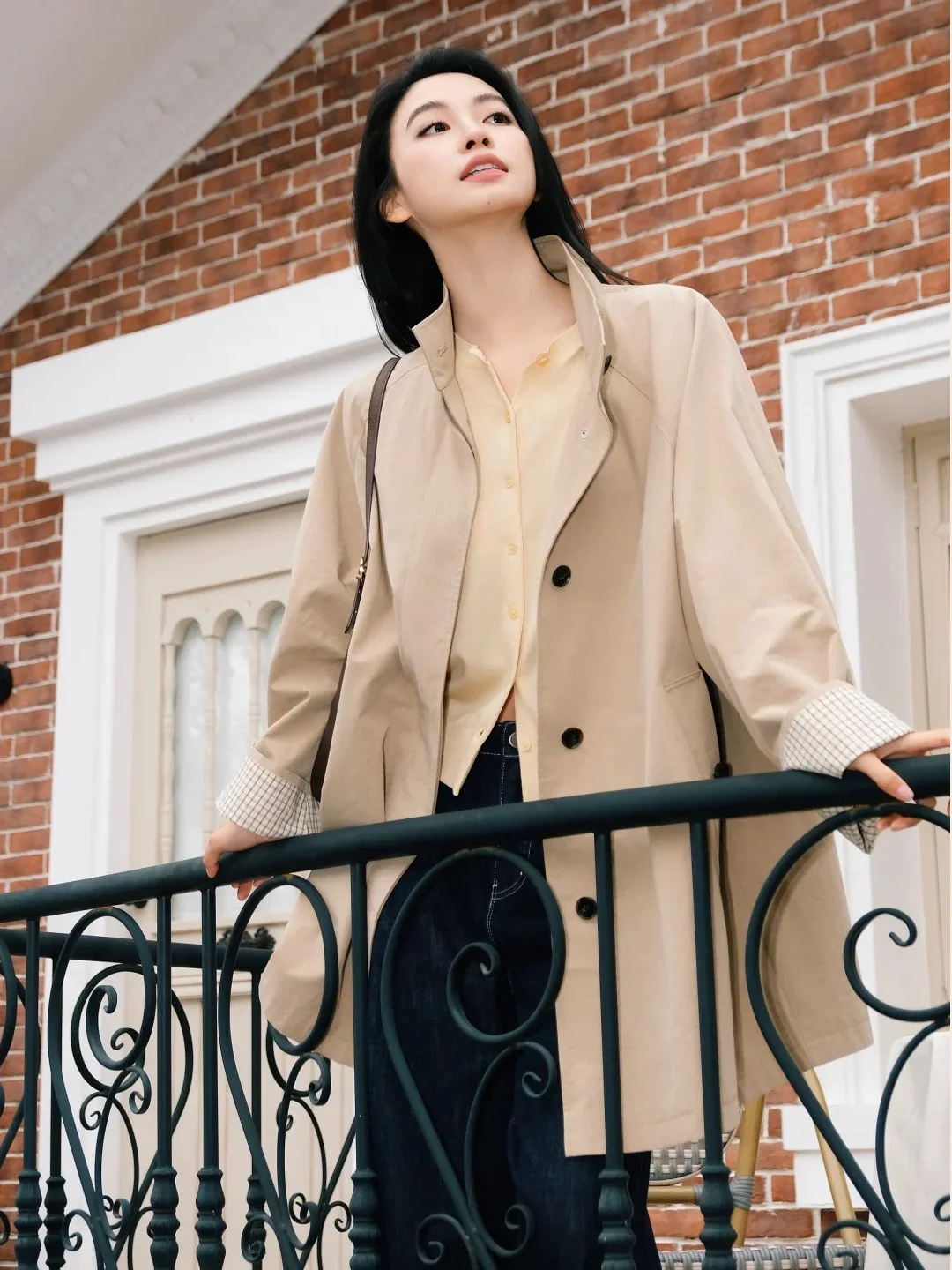 

2026 Spring Khaki Color Women's Long Coat lectual Sle Single Button Flip Collar Versatile Spring Faion Outerwear