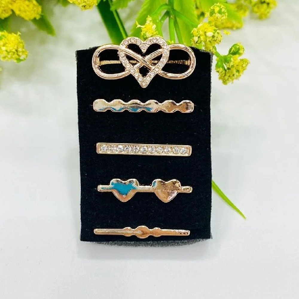 Fashion Rhinestone Watch Band Decorative Ring for Apple Watch Creative Smart Watch Silicone Strap Ornament Wristbelt Charms Gift