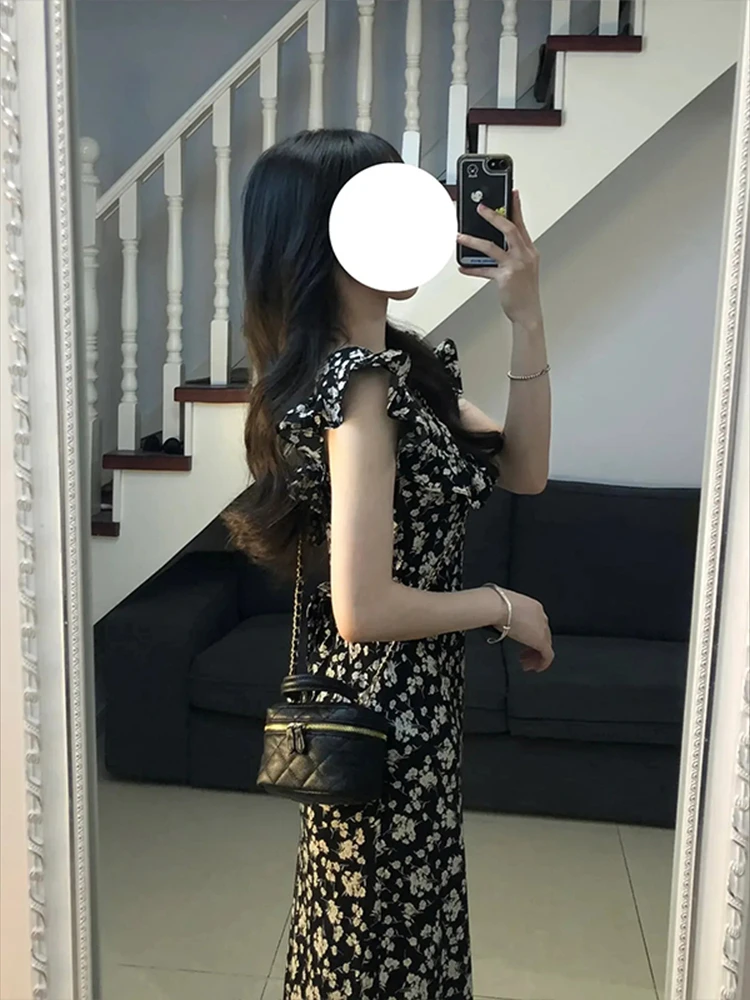 Sukienka maxi w kwiatowy wzór, damska, letnia, nowość 2025, wyszczuplająca, podkreślająca talię, idealna na plażę i wakacje, styl koreański.