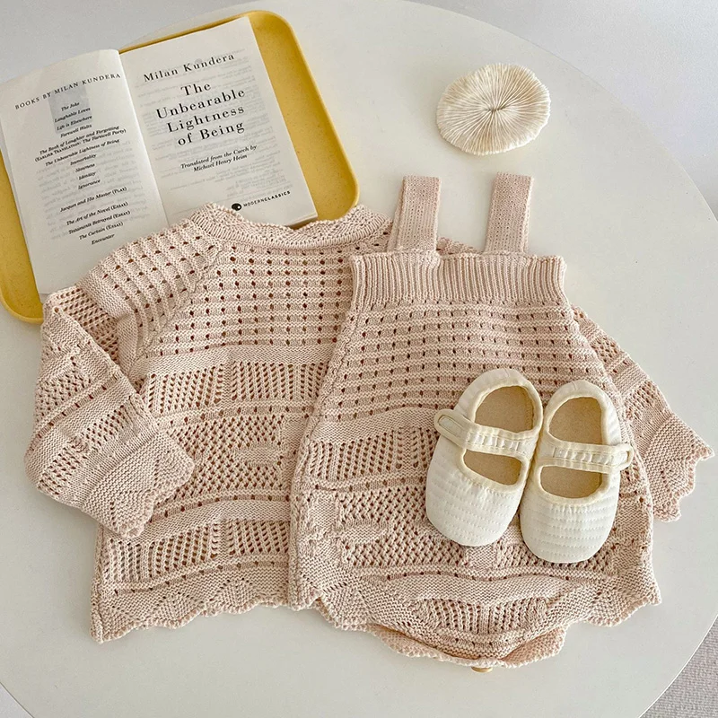 Infant Baby Girls Long Sleeves Solid Color Hollow Out Knit Cardigan Coat + Rompers Clothing Set Kids Baby Girls Children\'s Suit