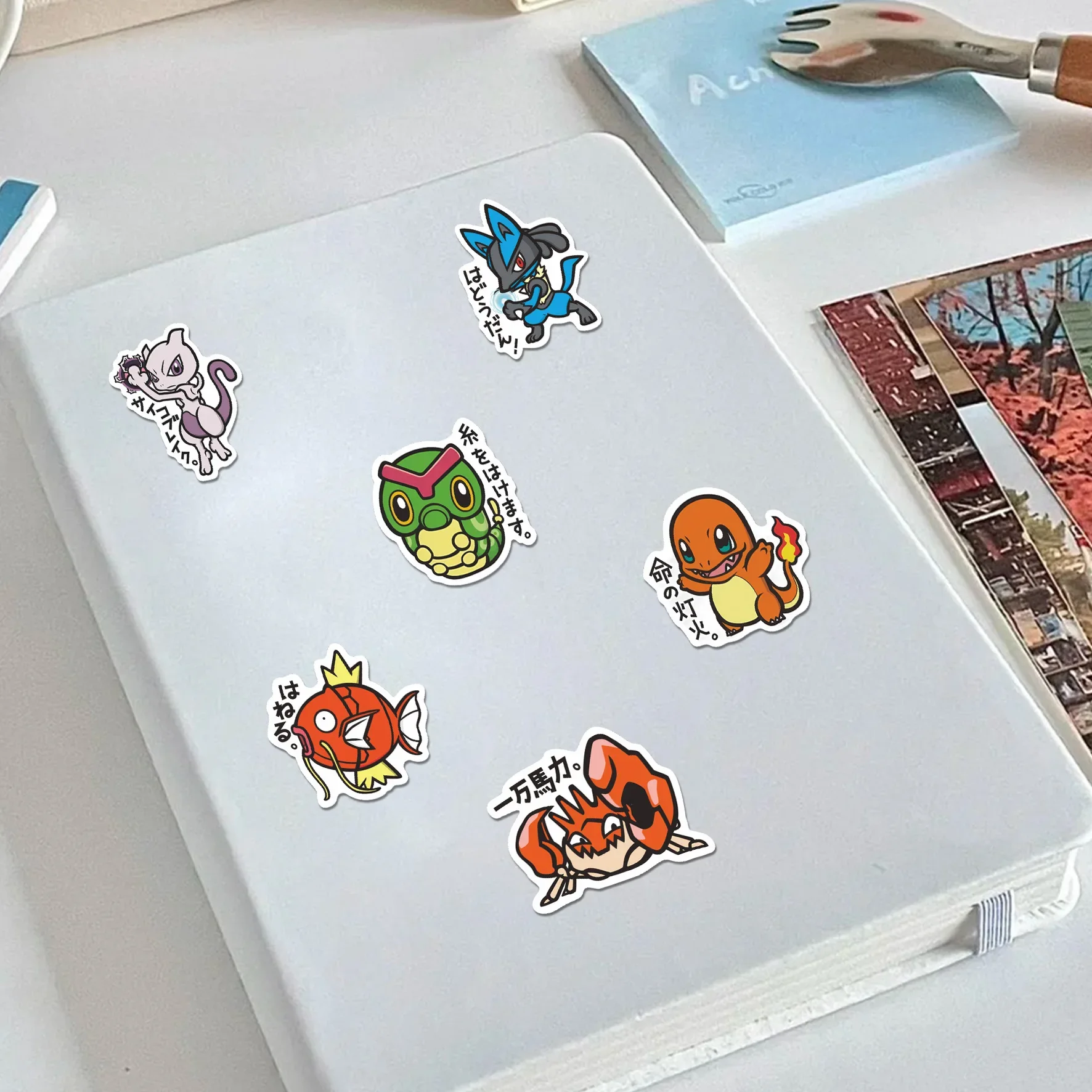 96 niedliche Anime-Pokémon-Aufkleber, Cartoon-Sticker-Dekorationen, DIY-Laptop-Aufkleber, Belohnungsgeschenke, Spielzeug für Schüler, Partygeschenke – Detail 8