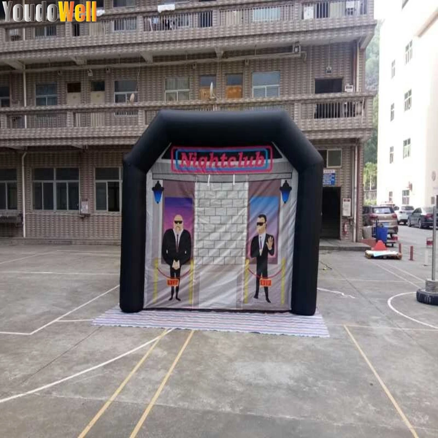 Discoteca gonfiabile nera della tenda del cubo d'aria di 5m x 4m x 3m per lo Showroom finito della mostra dell'alloggio all'aperto del miele per gli eventi del partito