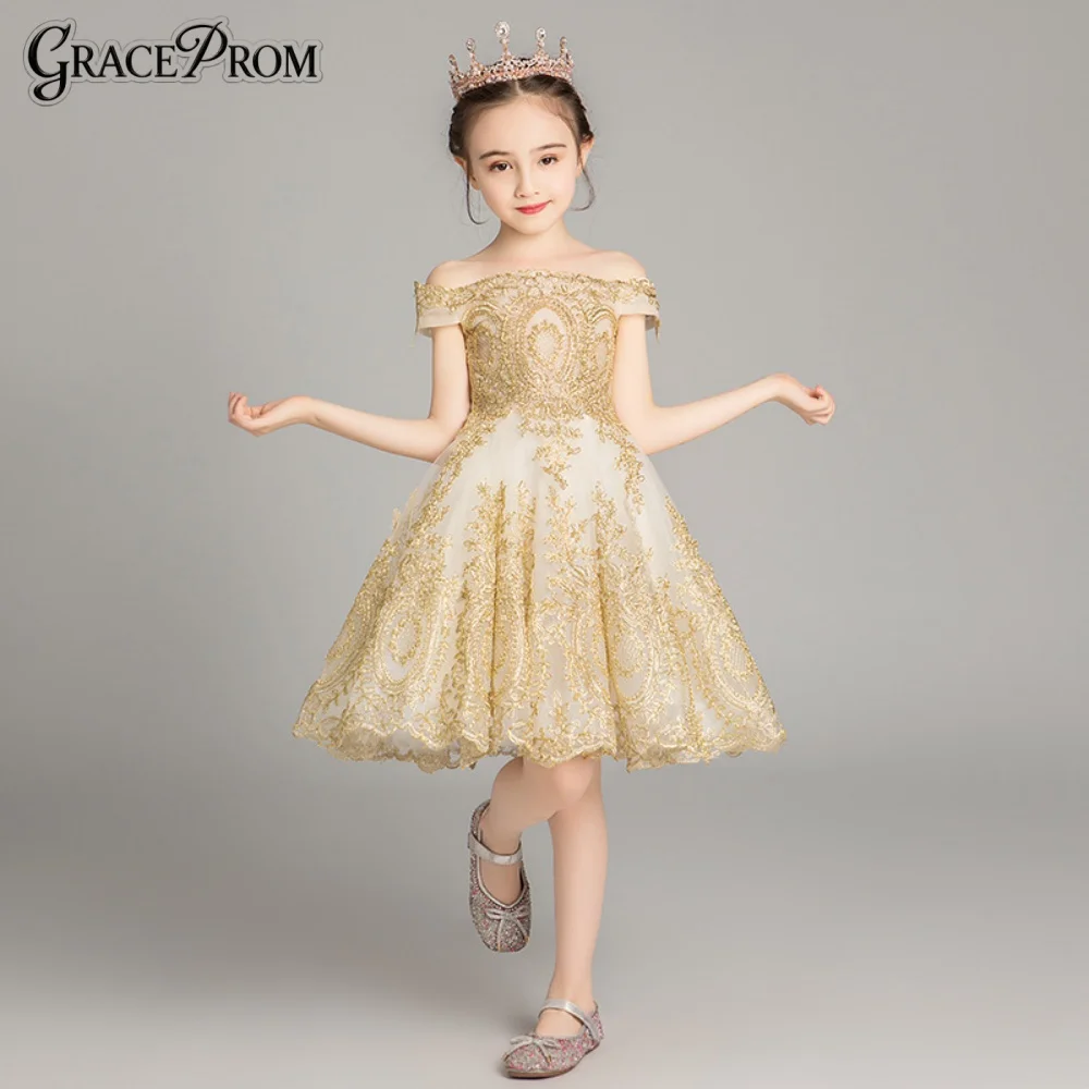 Charming Champagne Tulle Flower Girl Dress 2026 Off Shoulder Gold Lace Appliques with Train Kids Wedding Birthday Pageant Gown
