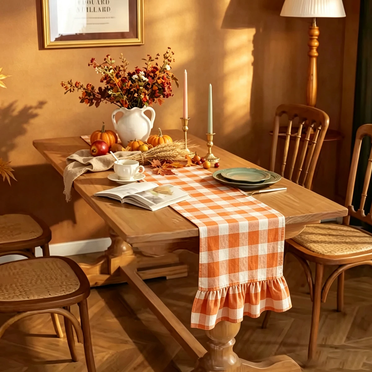Orange White Ruffled Table flag, Reusable, Washable, Suitable for Decorating Parties, Restaurants, Kitchens, And Dining Tables