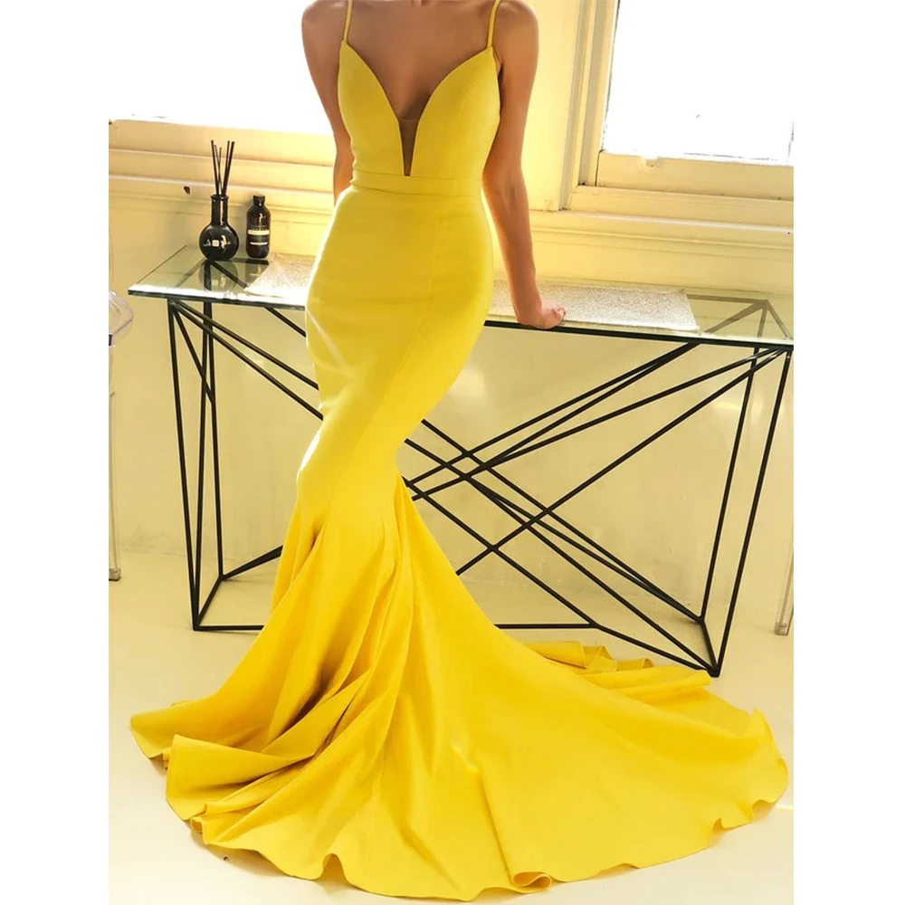 

Mermaid Simple Evening Dresses Yellow Sexy Deep V-Neck Satin Prom Gowns Sweeping Train Lady Sleeveless Formal Party Celebrity De