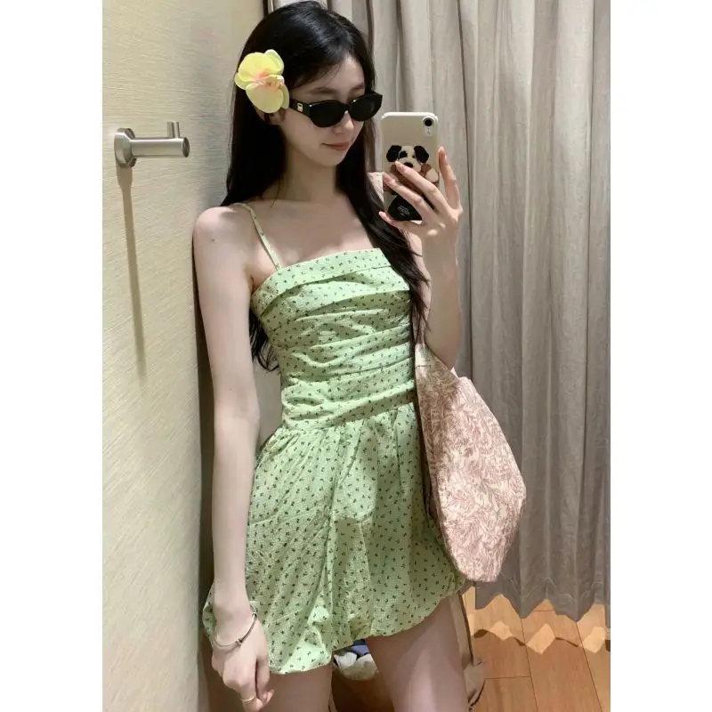 Mini abito con bretelle stampato floreale verde Donna 2025 Nuovo dolce senza maniche a vita alta Slim A Line Abiti da spiaggia
