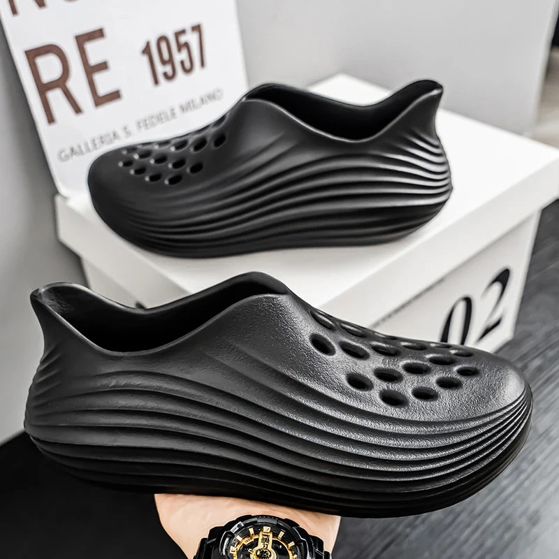 

Fashion Lightweight Men's Sandals Breathable Soft Men Water Shoes Comfortable Casual Walking Sneakers Summer EVA Man Beach Shoes