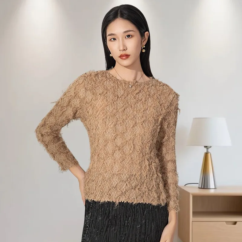 

Miyake Fashion V-neck Pleated Sweater Blouse Women's New Fall Long-sleeved Hedging Casual Hundred Temperament Bottoming Shirt