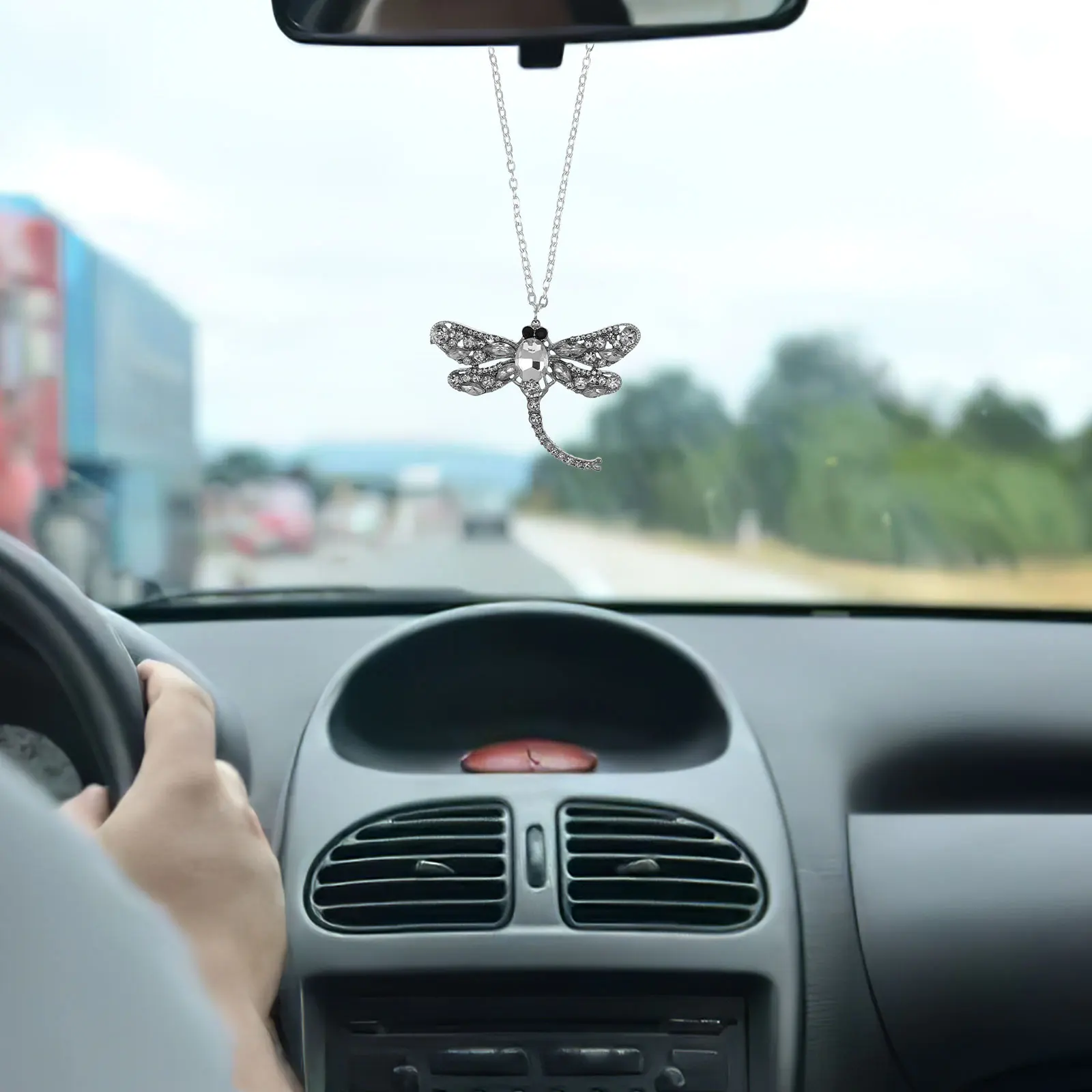 

Rhinestone Dragonfly Car Rearview Mirror Hanging Ornament Vintage Alloy Pendant Lucky Auto Interior Charm Decoration
