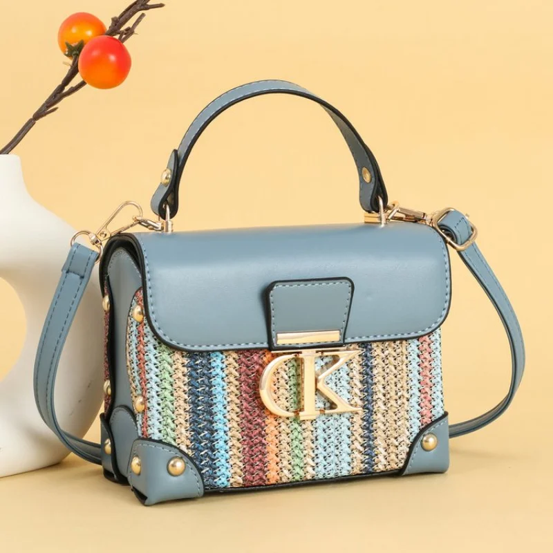 

Trendy Casual Crossbody Purse Bag For Women Daily Outing With Messenger Style And Simple Solid Color